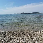 Haeuschen Am In Mit Privat Parkplatz Vodice