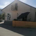 Holiday home Haeuschen Am In Mit Privat Parkplatz
