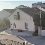 Haeuschen Am In Mit Privat Parkplatz Holiday home *