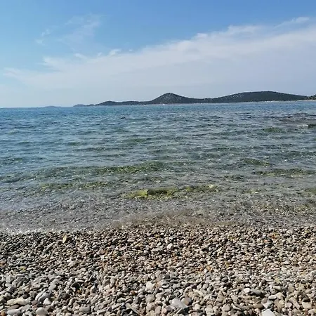 Haeuschen Am In Mit Privat Parkplatz Vodice