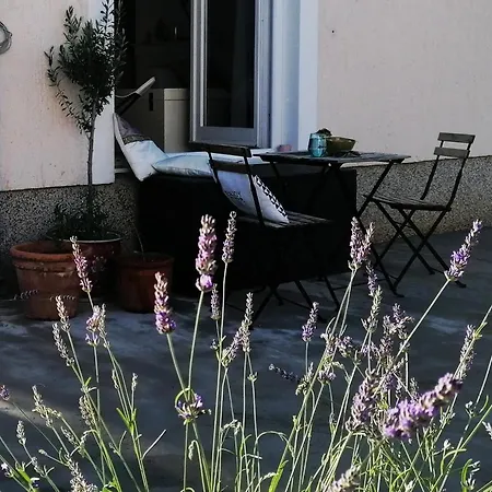 Haeuschen Am In Mit Privat Parkplatz Сasa de vacaciones