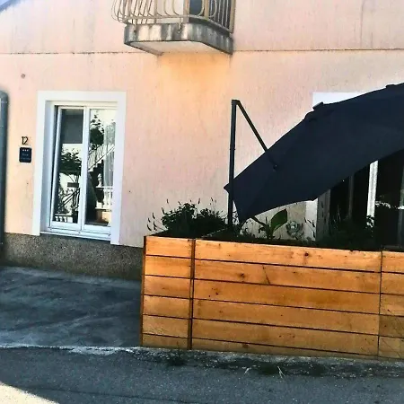 Haeuschen Am In Mit Privat Parkplatz *